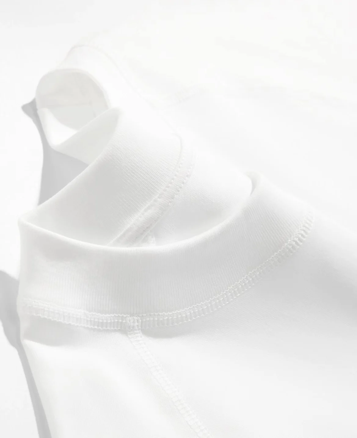 T Shirt assult rifle lyfe stic - Mens Fashion Magazines 评论和价格